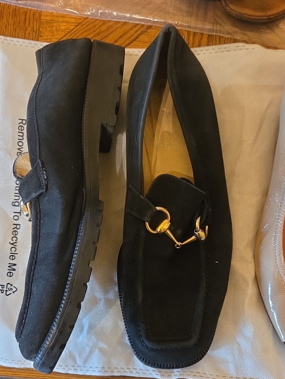 PRADA & GUCCI Shoe Bundle - Picture 4 of 8